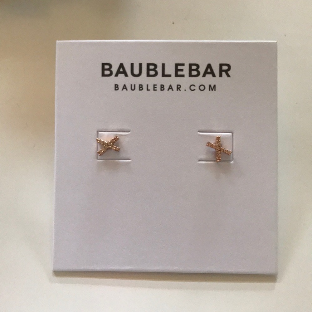 Baublebar studs. New.
